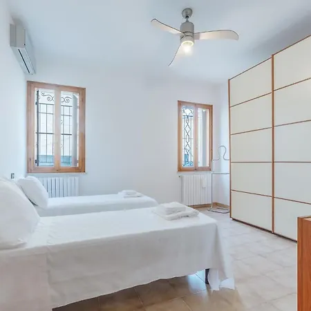Passega Modern Con Garage! Apartamento